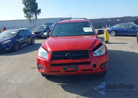 2012 Toyota Rav4 из США, поврежденный, VIN 2T3KF4DV9CW141802